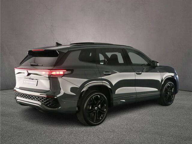 Volkswagen Tayron R-Line Edition 1.5 TSI eHybrid 272pk DSG Automaat Trekhaak, Harman Kardon audio, Panoramadak, Adaptive cruise control, Navigatie, Black style