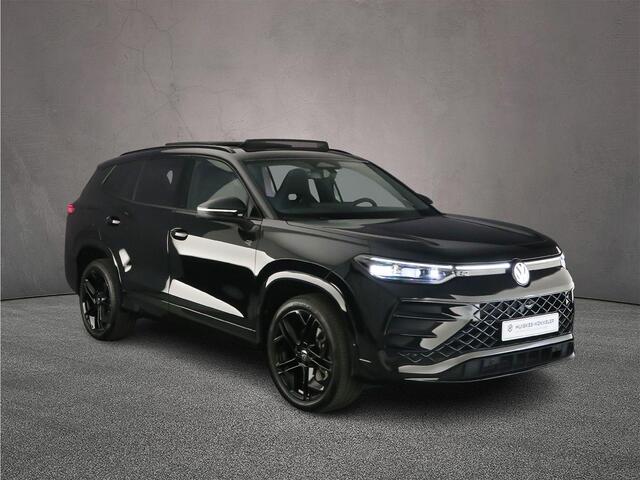 Volkswagen Tayron R-Line Edition 1.5 TSI eHybrid 272pk DSG Automaat Trekhaak, Harman Kardon audio, Panoramadak, Adaptive cruise control, Head up display, LED matrix koplampen