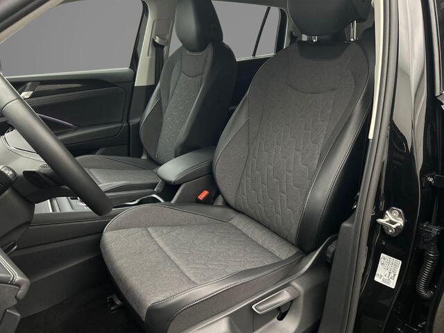 Volkswagen Tayron Life Edition 1.5 TSI eHybrid 204pk DSG Automaat Trekhaak, Adaptive cruise control, Navigatie, Achteruitrijcamera, LED koplampen, Stoelverwarming