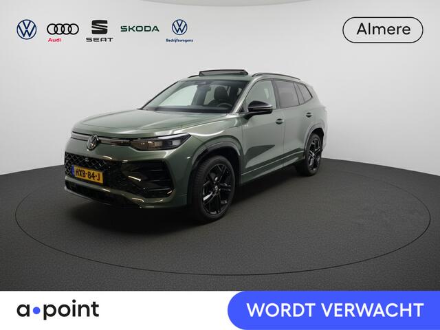 Volkswagen Tayron 1.5 eHybrid R-Line Edition 204 pk Automaat (DSG) | Verlengde garantie | Navigatie | Panoramadak | Trekhaak (wegklapbaar) | Parkeersensoren (Park assist) | Rondomzicht camera | Stoelverwarming | R-Line |