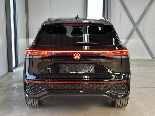 Volkswagen Tayron 1.5 eHybrid R-Line Edition | Pano | Black pack | Leder | IQ | Trekhaak |