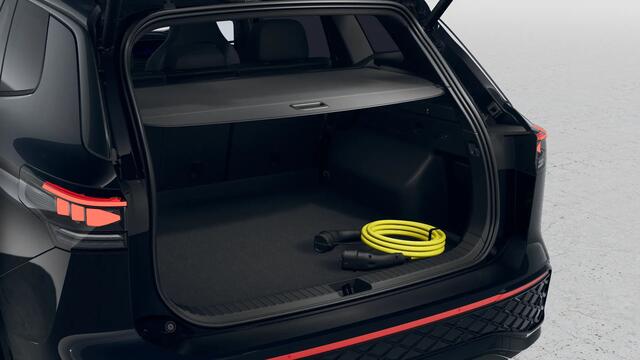 Volkswagen Tayron 1.5 eHybrid 204 6DSG R-Line Edition | 'App-Connect' draadloze smartphone integratie | Automatische afstandsregeling (Adaptive Cruise Control) | Black Style Pakket