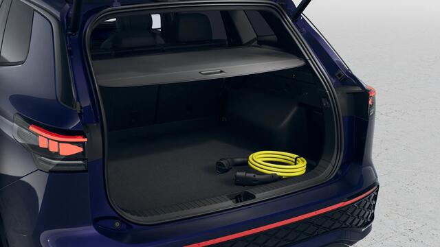 Volkswagen Tayron 1.5 eHybrid 272 6DSG R-Line Edition | 'App-Connect' draadloze smartphone integratie | Automatische afstandsregeling (Adaptive Cruise Control) | Black Style Pakket