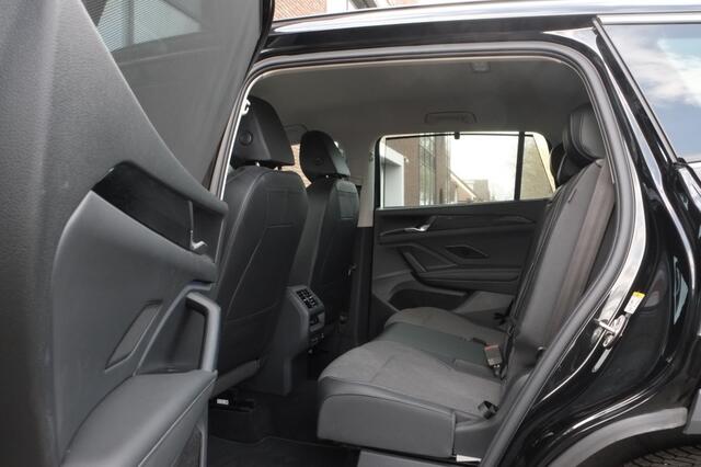 Volkswagen Tayron 1.5 eTSI 110 kW 7 zits, Trekhaak, 360° camera