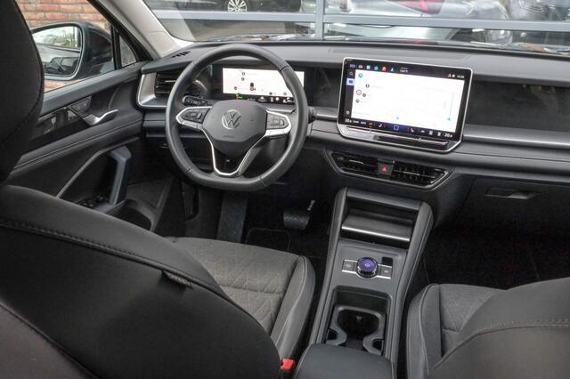 Volkswagen Tayron 1.5 eTSI 110 kW 7 zits, Trekhaak, 360° camera