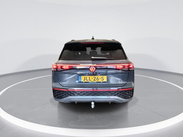 Volkswagen Tayron 1.5 eHybrid 272pk DSG R-Line Edition · Trekhaak · Panoramadak · Leder · Harman Kardon sound · Elektrische stoelen · 360 gr. Camera · Apple/Android Car Play · Head-Up Display · Garantie t/m 23-11-2029 of 100.000km
