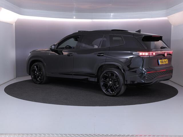 Volkswagen Tayron 1.5 eHybrid R-Line Edition 272 pk Automaat (DSG) | Verlengde garantie | Navigatie | Panoramadak | Trekhaak (wegklapbaar) | Rondomzicht camera | Lederen bekleding | Stoelverwarming v/a | R-Line |