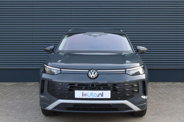 Volkswagen Tayron 1.5 eHybrid 204PK Edition IQ.Light/Keyless/Camera/DCC/Winterpakket/Elek. klep/Dodehoek/Trekaak wegkl.