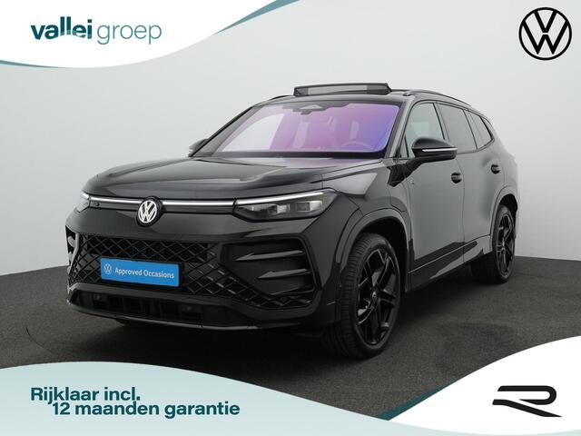 Volkswagen Tayron 1.5 eHybrid 272 pk R-Line Edition | Panoramadak | Adaptief onderstel | Stuur-/achterbankverwarming | Achteruitrijcamera | Navigatie