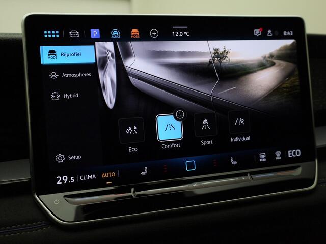 Volkswagen Tayron 1.5 eHybrid 272pk R-Line Edition DSG · Panoramadak · Apple/Android · Camera + Parkeersensoren · Garantie t/m 29-12-2030 of 100000km