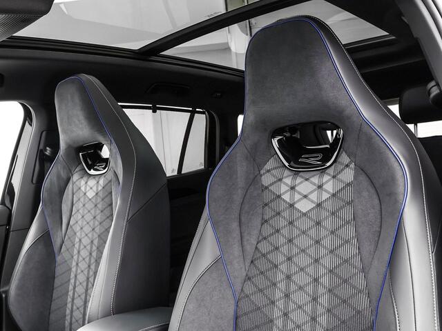 Volkswagen Tayron R-Line Edition 1.5 eHybrid 204 PK 6 versn. DSG · Black Style Pakket · Panoramaschuif-kanteldak · Trekhaak inklapbaar, met elektrische ontgrendeling, incl. aanhangermanoeuvreerhulp Trailer Assist ·