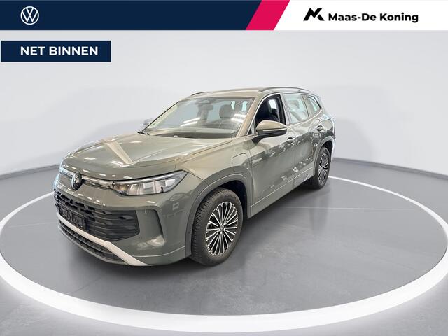 Volkswagen Tayron 1.5 204pk DSG eHybrid Life Edition · Camera · Wegklapbare Trekhaak · Stoel-& Stuurverwarming · Sfeerverlichting · 18'' Inch · Garantie t/m 26-08-2027