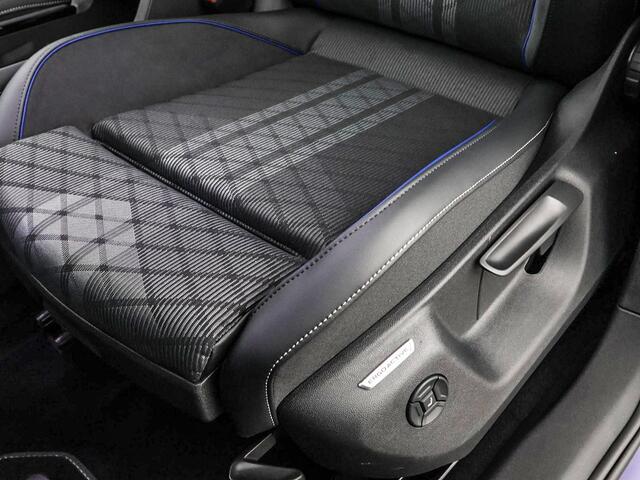 Volkswagen Tayron R-Line Edition 1.5 eHybrid 272 PK 6 versn. DSG · Black Style Pakket · Panoramaschuif-kanteldak · Trekhaak inklapbaar, met elektrische ontgrendeling, incl. aanhangermanoeuvreerhulp trailer Assist · Voorraad OUTLET · Prijs is inclusief inruilpremie ·