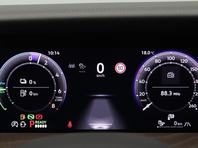 Volkswagen Tayron 1.5 eHybrid Elegance 204PK DSG Trekhaak, Ergo Comfort Stoel, Matrix LED-verlichting, Keyless, 360gr. Camera, Elektr. Achterklep, Alarm, 18" LM Velgen, Stoel-Stuurverwarming