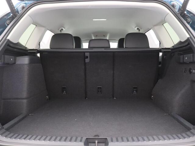 Volkswagen Tayron 1.5 eHybrid Elegance 204PK DSG SOH 100%, Trekhaak, 360gr. Camera, Keyless, Navi, Side Assist, Ergo Comfort Stoelen, 18" LM Velgen, Elektr. Achterklep