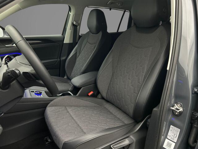 Volkswagen Tayron Life Edition 1.5 TSI eHybrid 204pk DSG Automaat Trekhaak, Adaptive cruise control, LED koplampen, Navigatie, Stoelverwarming, Elektrische achterklep