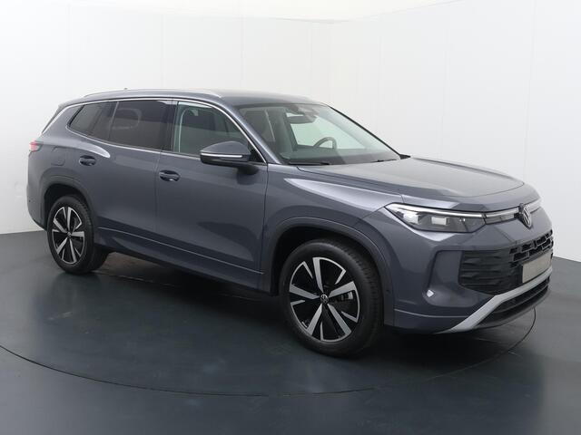 Volkswagen Tayron Life Edition 1.5 eHybrid 150 kW / 204 PK SUV 6-DSG | Trekhaak wegklapbare kogel | Stoel- & stuurwielverwarming |