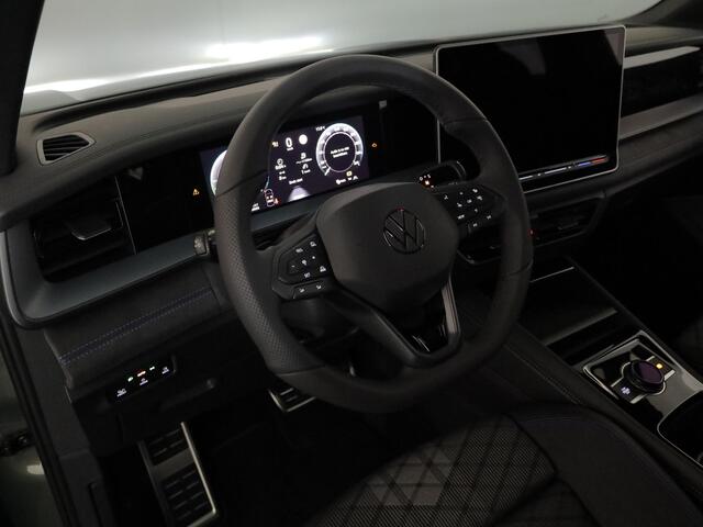 Volkswagen Tayron R-Line Edition 1.5 eHybrid 204 PK | Black Style | Trekhaak | Panoramadak |