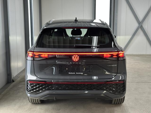 Volkswagen Tayron 1.5 eHybrid R-Line | Trekhaak-pakket | Navigatie-pakket | Stoel- & stuurverwarming
