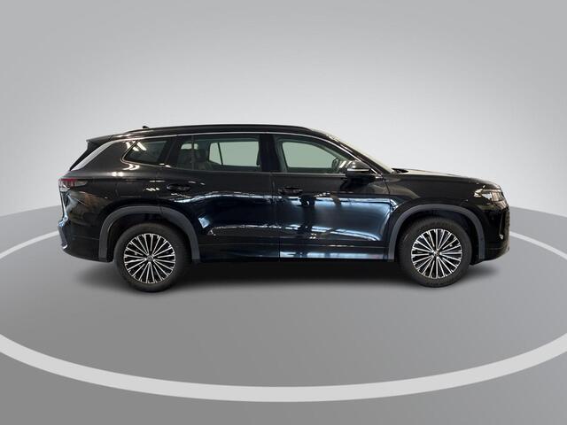 Volkswagen Tayron 1.5 eTSI 150pk DSG Life Edition · 7-persoons · 360 Camera · Inklap. Trekhaak · Matrix LED · Stuur- & Stoelverwarming · ACC · Apple/Android Car Play · Garantie t/m 20-08-2027