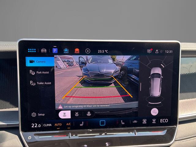 Volkswagen Tayron 1.5 eTSI 204pk DSG Life Edition · Camera · Inklap. Trekhaak · Dodehoeksensor · Apple/Android Car Play · Stuur- & Stoelverwarming · Garantie t/m 01-09-2030 of 100.000km