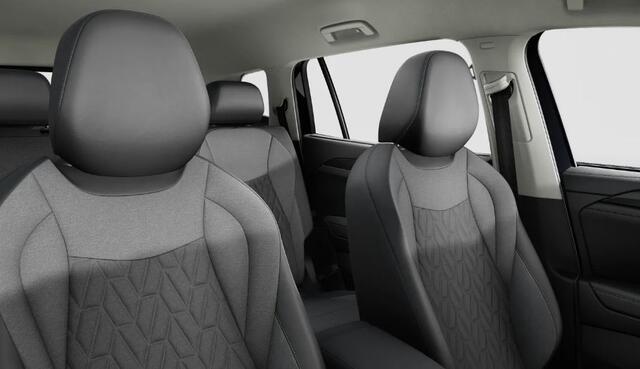 Volkswagen Tayron 1.5 eTSI Business Life 7p / Resterende Fabrieksgarantie tot 25-08 2027 / Trekhaak / 7 Persoons / 18'' LMV / VW