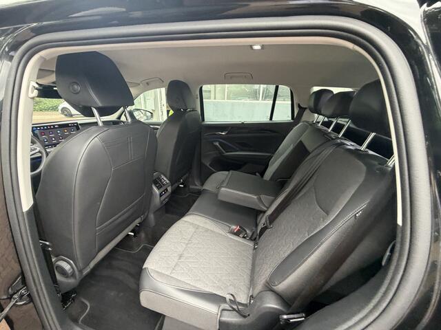 Volkswagen Tayron 1.5 eHybrid Life Edition Bj 2025 km 24.000 Nap 1e eigenaar 7-Persoons