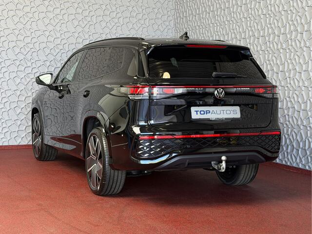Volkswagen Tayron 1.5 eHybrid 272PK R-LINE TREKHAAK BLACK-STYLE 20''LMV PANO SCHUIFDAK ERGO.STOEL MASSAGE TRAILER.ASSIST