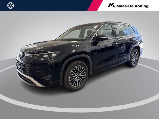 Volkswagen Tayron 1.5 eHybrid 204pk DSG Life Edition · Camera · Inklap. Trekhaak · Stuur-& Stoelverwarming · Keyless · ACC · Parkeer assistent · Garantie t/m 05-05-2027