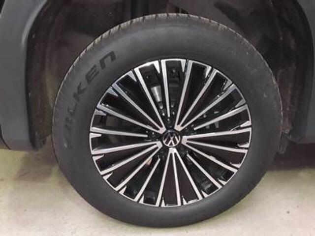 Volkswagen Tayron 1.5 TSI 204pk DSG eHybrid Elegance / Trekhaak / Navi / HD Matrix Led