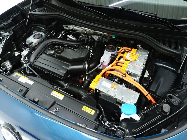 Volkswagen Tayron 1.5 eHybrid Elegance 204PK | Leder/Alcantara | Trekhaak | Massage | 360 | Sfeerlicht | Adaptive Cruise | Matrix
