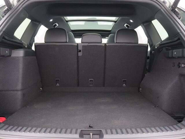 Volkswagen Tayron 1.5 eHybrid R-Line Edition 272PK DSG SOH 100%, Panoramadak, Trekhaak, Head-Up Display, Black Style, 20" LM Velgen, 360gr. Camera, Harman Kardon Audio, Side Assist