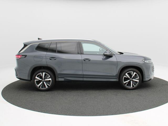 Volkswagen Tayron Life Edition 1.5 eTSi 150 Pk Automaat 7-Persoons | Trekhaak | Stoel & Stuur Verwarming | 19" Inch | Adaptieve Cruise Control | Carplay