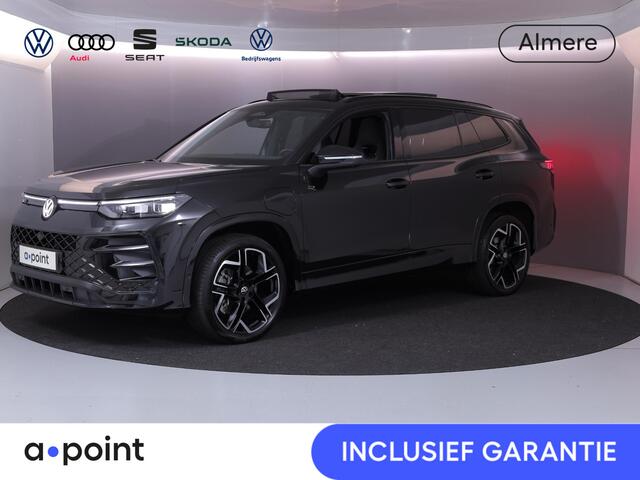 Volkswagen Tayron 1.5 eHybrid R-Line Edition 204 pk Automaat (DSG) | Verlengde garantie | Navigatie | Panoramadak | Trekhaak (wegklapbaar) | Parkeersensoren (Park assist) | Rondomzicht camera | Black Style pakket | R-Line |
