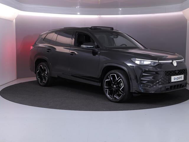 Volkswagen Tayron 1.5 eHybrid R-Line Edition 204 pk Automaat (DSG) | Verlengde garantie | Navigatie | Panoramadak | Trekhaak (wegklapbaar) | Parkeersensoren (Park assist) | Rondomzicht camera | Black Style pakket | R-Line |
