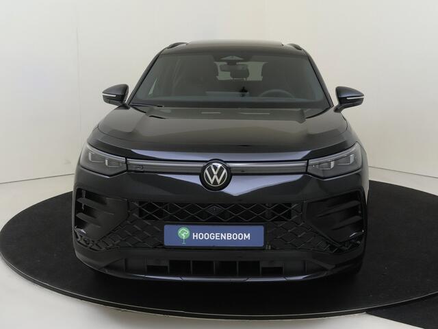 Volkswagen Tayron R-Line Edition | 'App-Connect' draadloze smartphone integratie | Automatische afstandsregeling (Adaptive Cruise Control) | Black Style Pakket