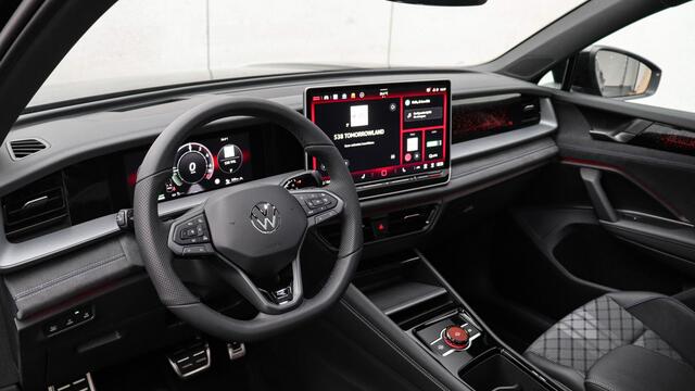 Volkswagen Tayron 1.5 eHybrid 272 PK R-Line Edition | Massage | Head-up | Panoramadak | Black Style pakket