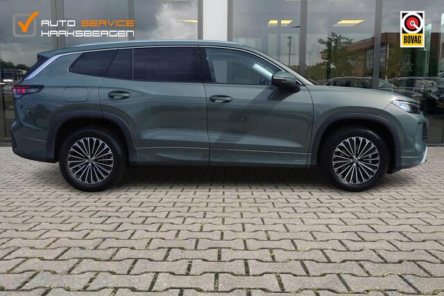 Volkswagen Tayron 1.5 eHybrid Elegance | Trekhaak | 360 Camera | Sfeerverlichting | Cipressino Grün |