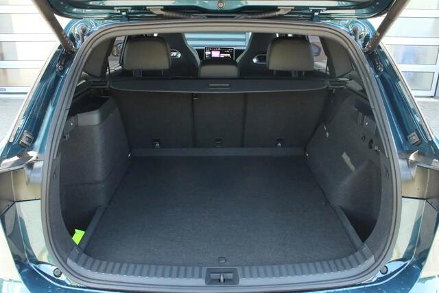 Volkswagen Tayron 1.5 eHybrid 204 PK | Trekhaak| Head-Up Display | 360 Camera | Adaptieve Cruise Control | 2026 km 10.000