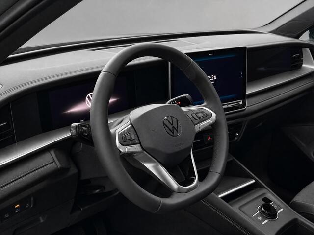 Volkswagen Tayron 1.5 eHybrid 204pk DSG Life Edition · 360 Camera · Inklap. Trekhaak · Dodehoeksensor · Keyless · Elek. Achterklep · Stuur- & Stoelverwarming · Garantie t/m 28-05-2030 of 100.000km