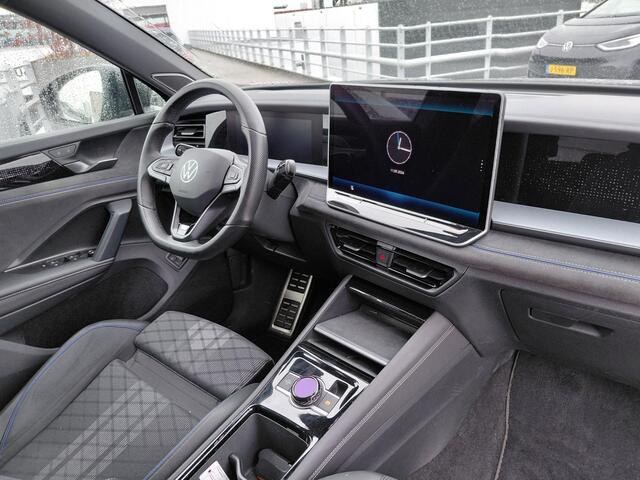 Volkswagen Tayron 1.5 eHybrid R-Line Edition | Black Style | Panoramadak |