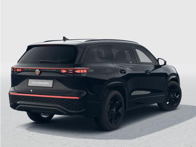 Volkswagen Tayron R-Line Edition 1.5 eHybrid 272 PK 6 versn. DSG · Black Style Pakket · Comfort Pakket Plus · Trekhaak inklapbaar, met elektrische ontgrendeling, incl. aanhangermanoeuvreerhulp Trailer Assist ·