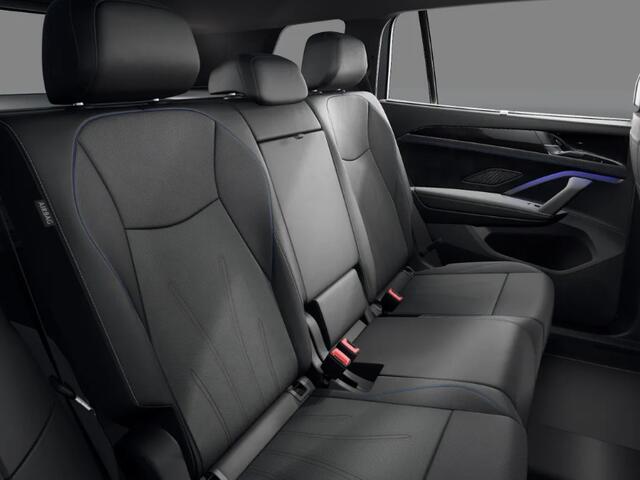 Volkswagen Tayron R-Line Edition 1.5 eHybrid 272 PK 6 versn. DSG · Black Style Pakket · Comfort Pakket Plus · Trekhaak inklapbaar, met elektrische ontgrendeling, incl. aanhangermanoeuvreerhulp Trailer Assist ·