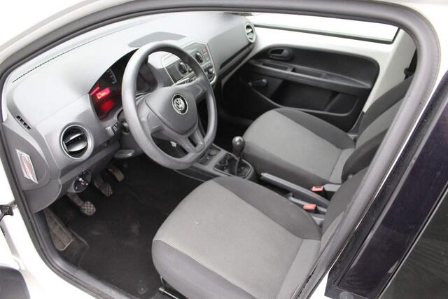 Volkswagen UP! 1.0 BMT move up! 2016 Airco | Radio CD | Centrale vergrendeling op afstand | Goed onderhouden | Goede banden