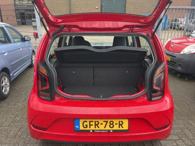 Volkswagen UP! 1.0 BMT move up!