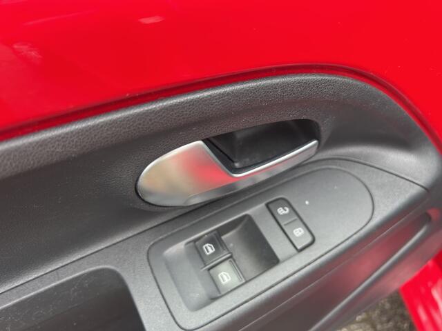 Volkswagen UP! 1.0 BMT move up!