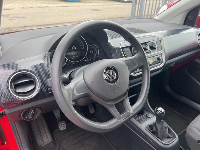 Volkswagen UP! 1.0 BMT move up!