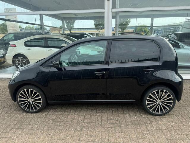 Volkswagen UP! 1.0 BMT high up - 1e eigenaar | Airco | Cruise control | Smartphone integratie |