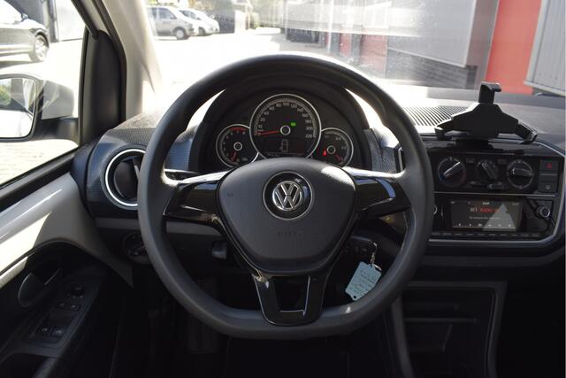 Volkswagen UP! 1.0 BMT move up! Automaat, Airco, Bluetooth tel,