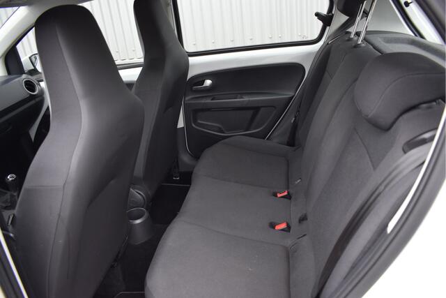 Volkswagen UP! 1.0 BMT move up! 5 deurs, DAB, A/C, Elek. ramen